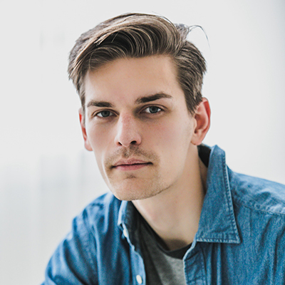 نام و نام خانوادگی